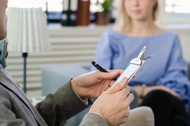 young girl discusses her young adult drug rehab program